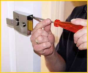Exclusive Locksmith Service Wilmer, TX 972-755-4213 - 10-lock-smiths